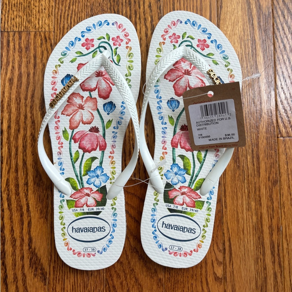 Havaianas Tropicalia Vibes White Floral Flip Flops size 7/8- new